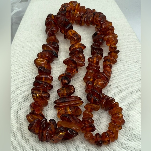 Genuine Amber Graduated Nugget Necklace 26” Slip On No Clasp 54.5 grams - Picture 11 of 17